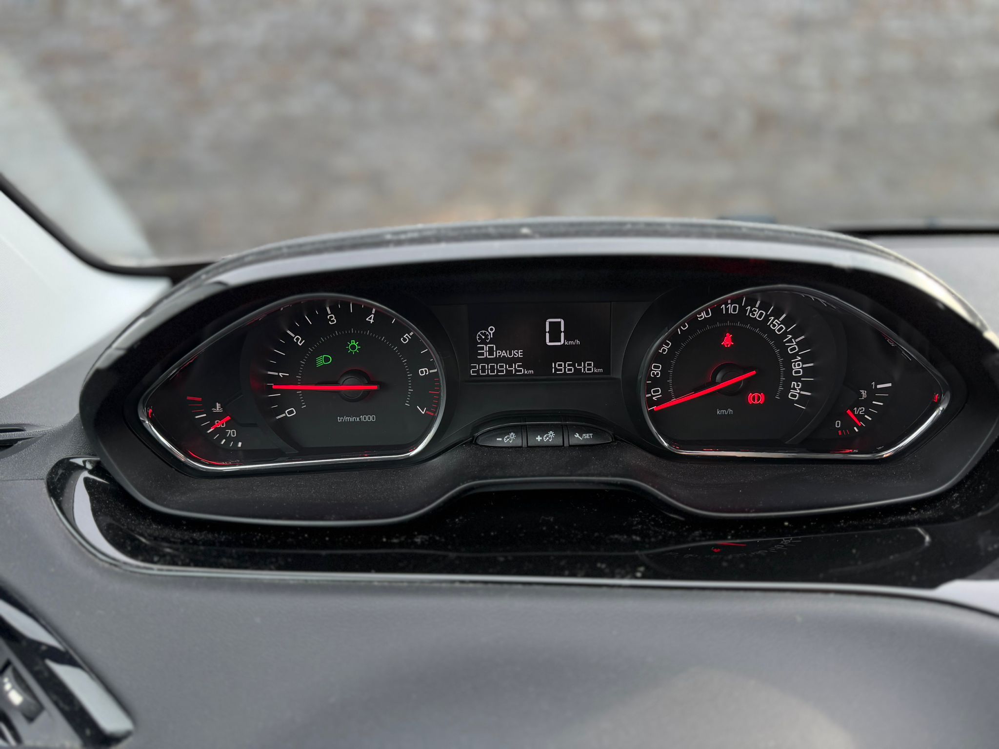 Peugeot 208 VTI Active thumbnail 4